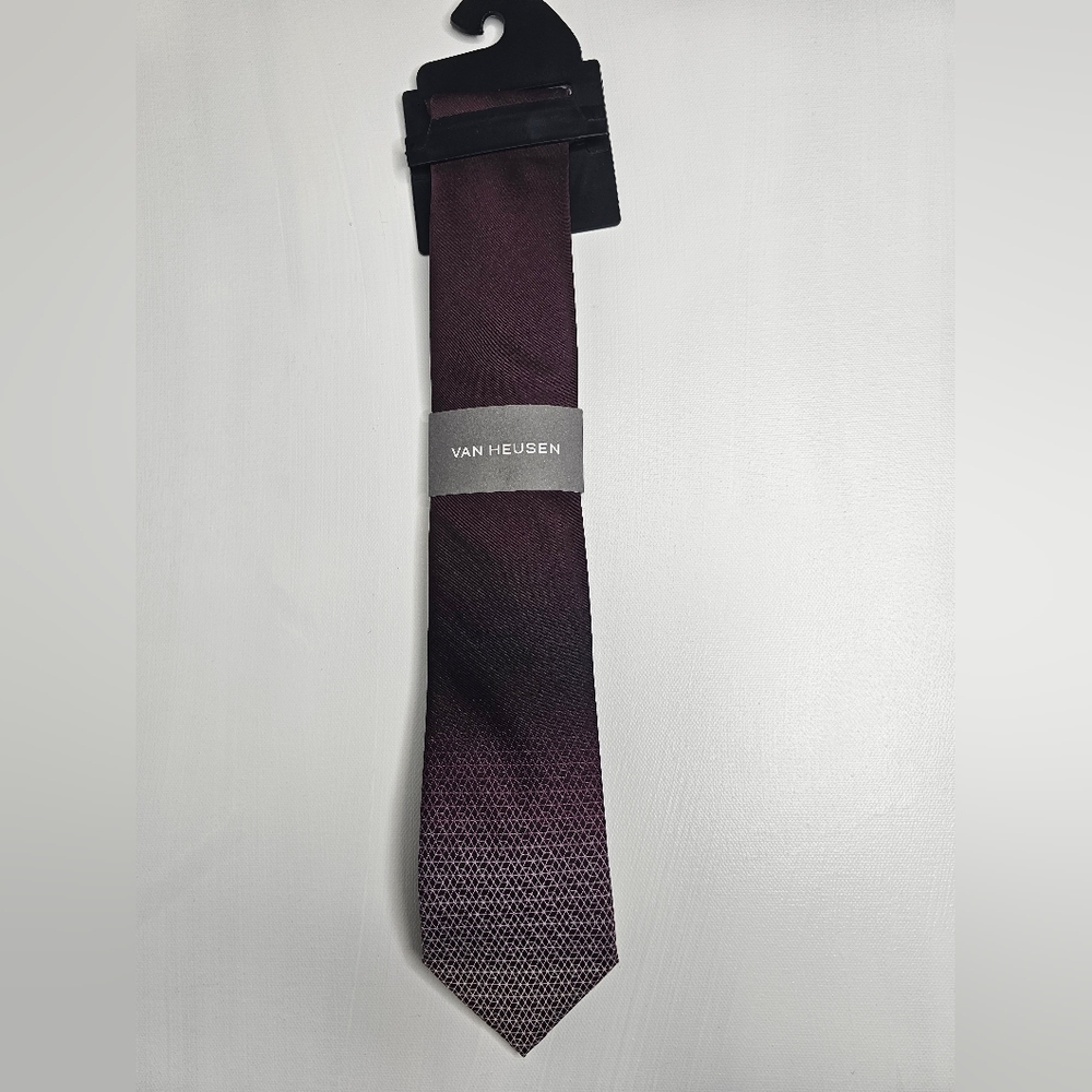 Van Heusen Men's Burgundy Geometric Tie | New with Tags |Kohl's |Formal/Business
